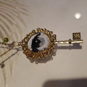 NECKLACE MEDAL FORNASETTI KEY PENDANT CHAIN GOLDEN